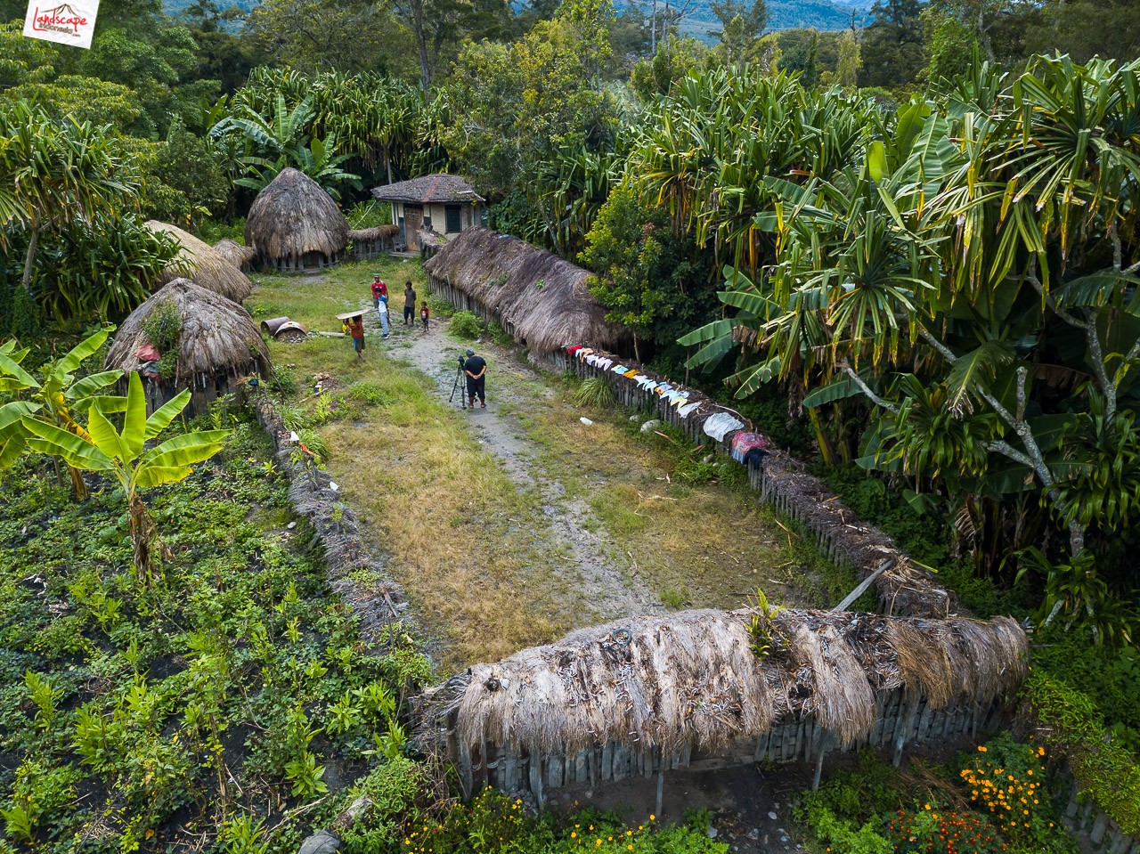 drone di papua 13 - Menerbangkan Drone di Papua